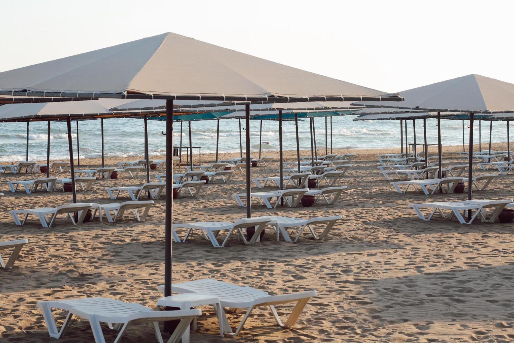 Miramare Beach Hotel Side Bagian luar foto