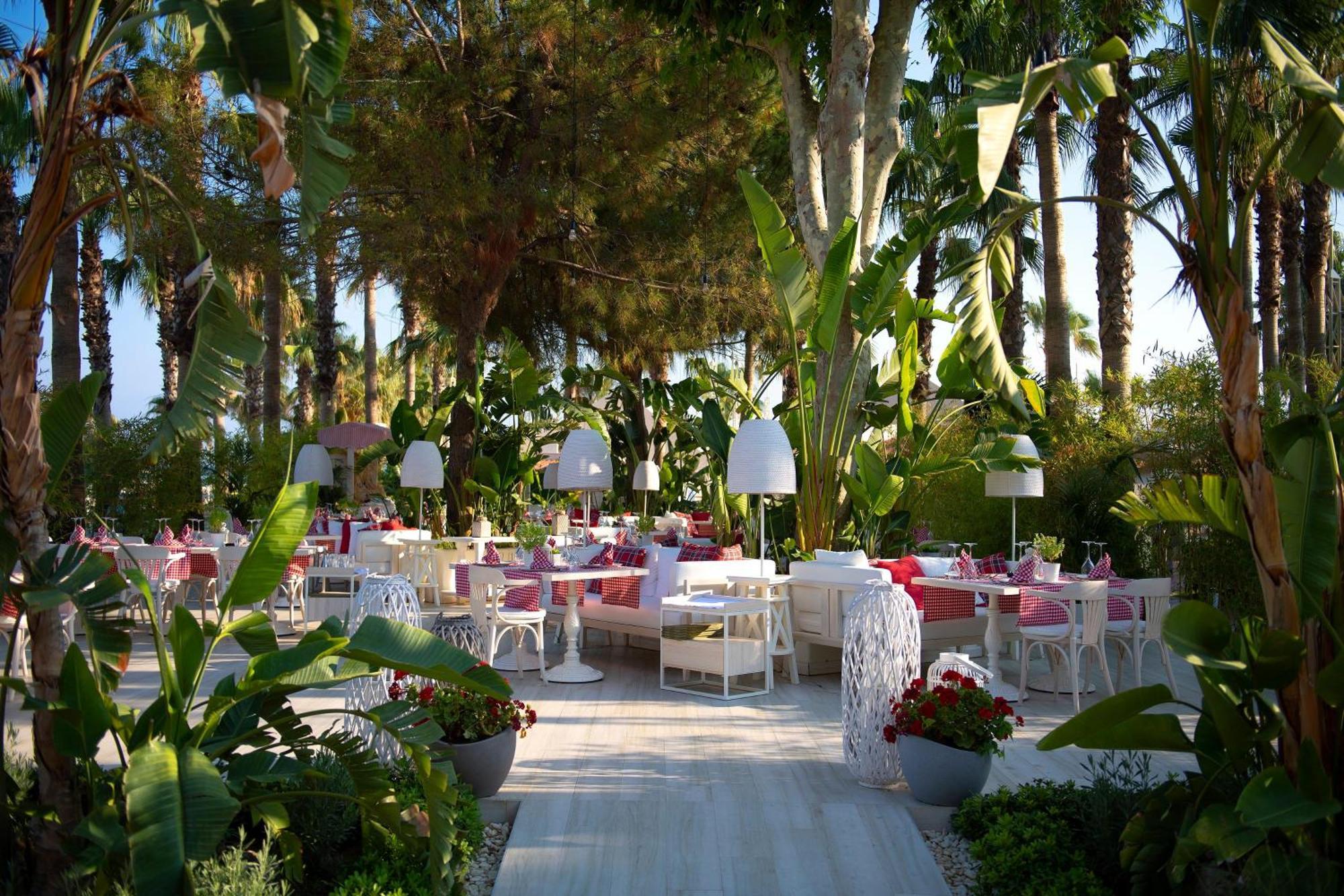 Miramare Beach Hotel Side Bagian luar foto