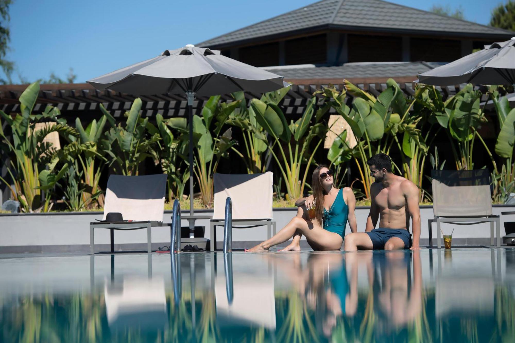 Miramare Beach Hotel Side Bagian luar foto