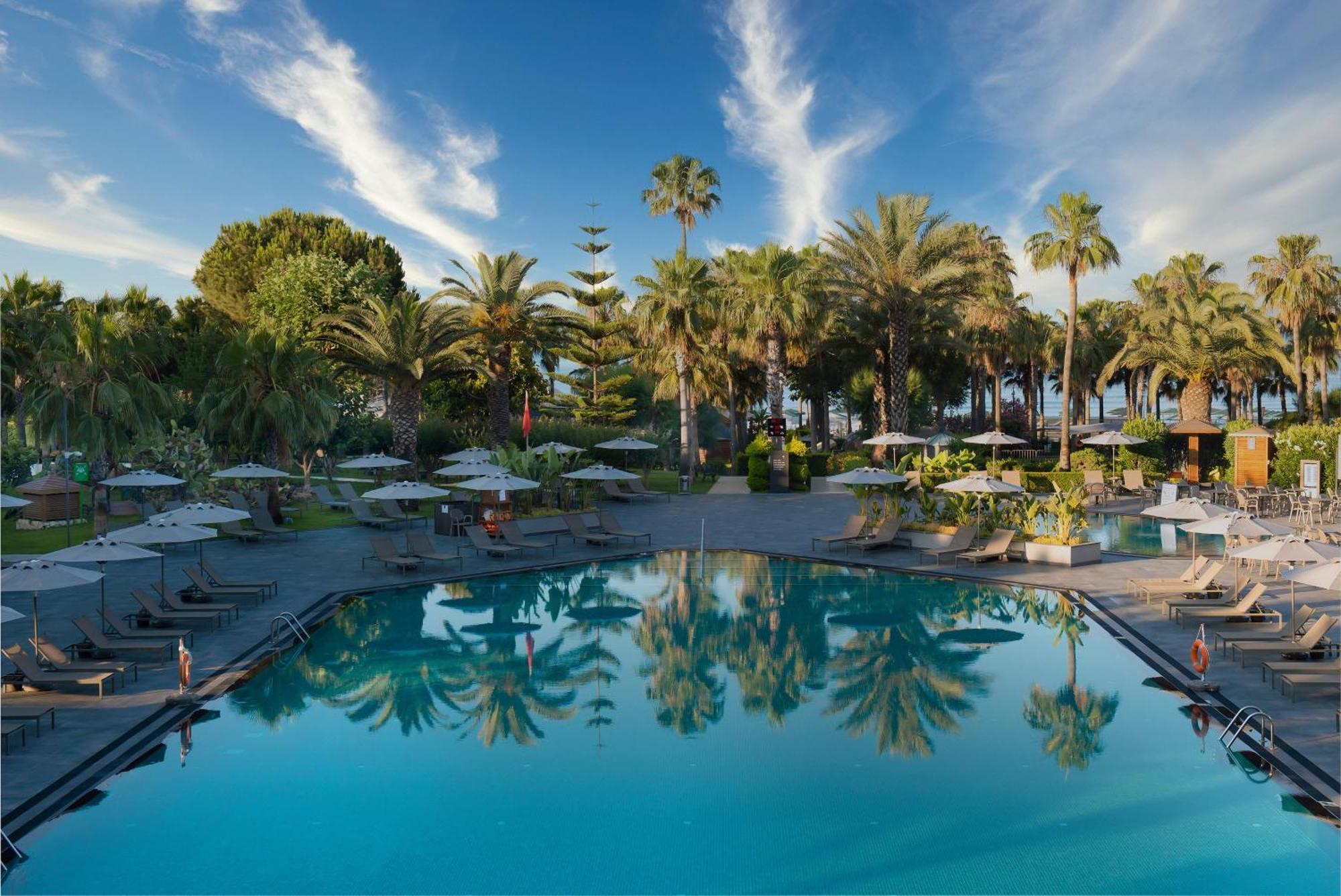 Miramare Beach Hotel Side Bagian luar foto