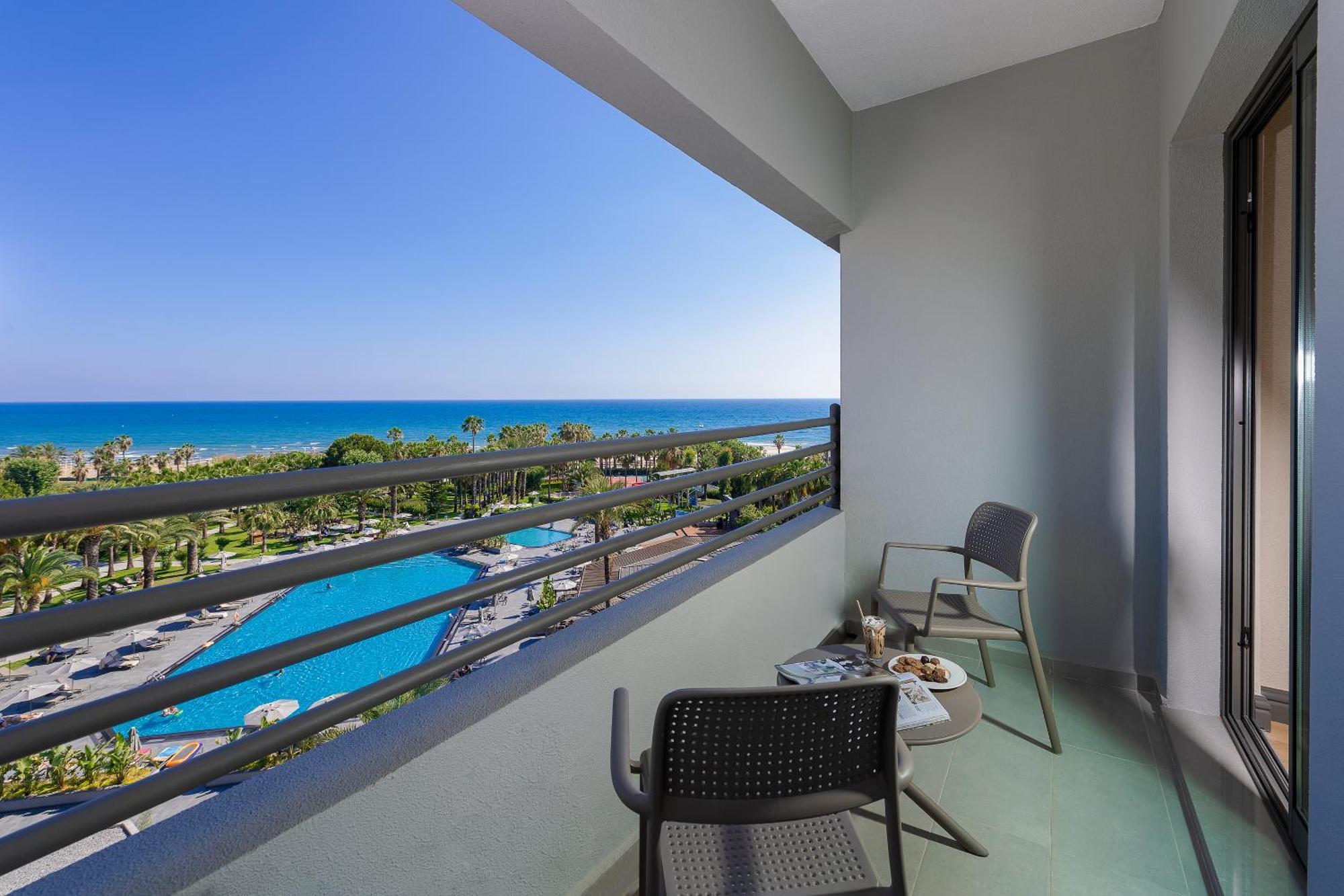 Miramare Beach Hotel Side Bagian luar foto